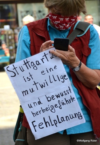 2867fb81-470d-4397-9d4d-d9a1c4f6943d_1_105_c